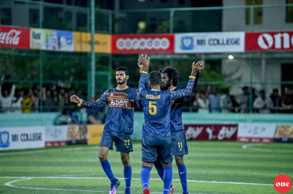 Neykurendhoo aai Naavaidhoo evvaru, Foakaidhoo aai Hoarafuhttah ves molheh