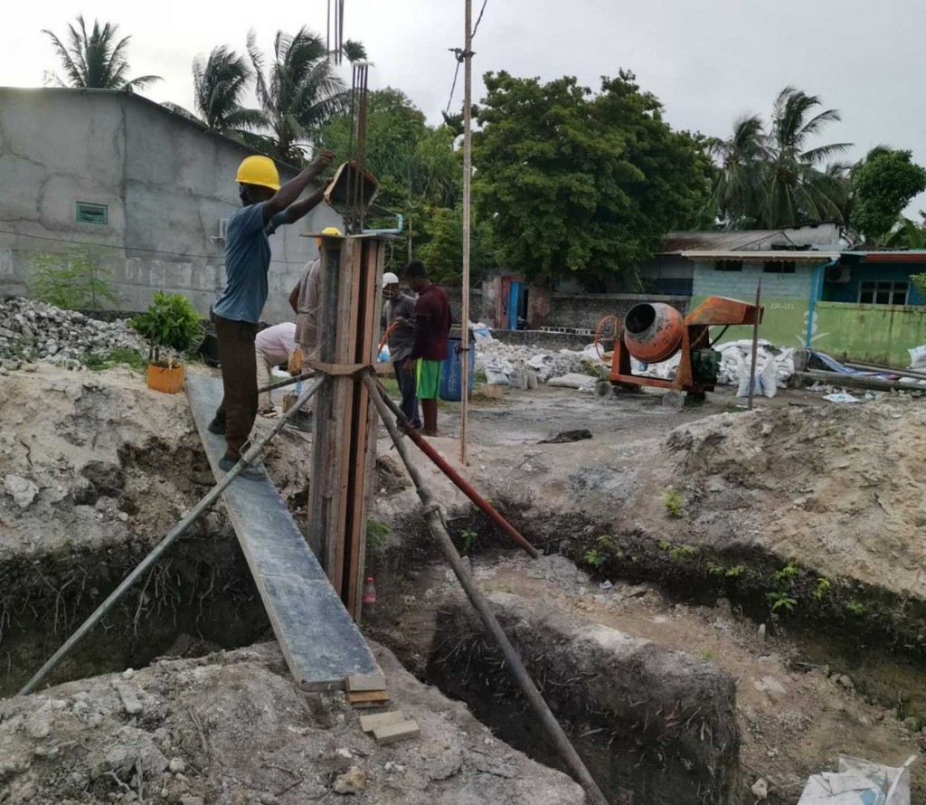 Hanyaameedhoo fen building aai holhi valhulumuge masahkaiy kuriah!