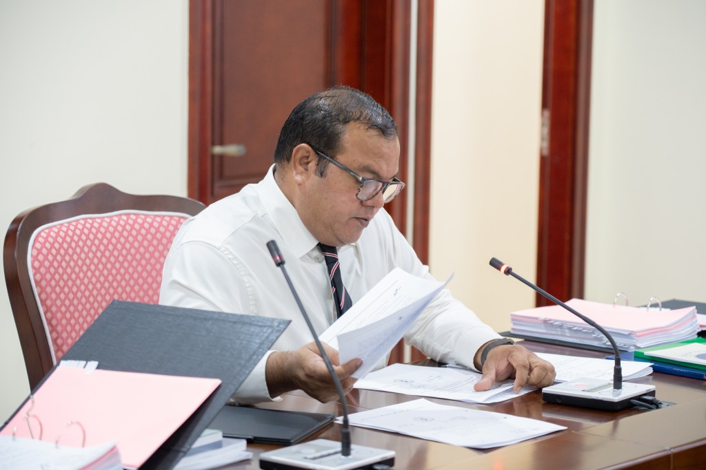Raees ge security breach vi massalaigai beyvvi 241 commiteege badhdhaluvun sirru