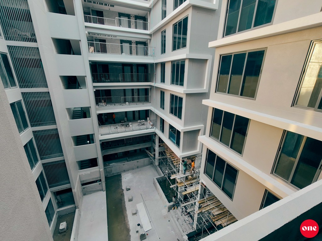 ENSIS ge ''Aira'' flat thah havaalu kuran fashifi