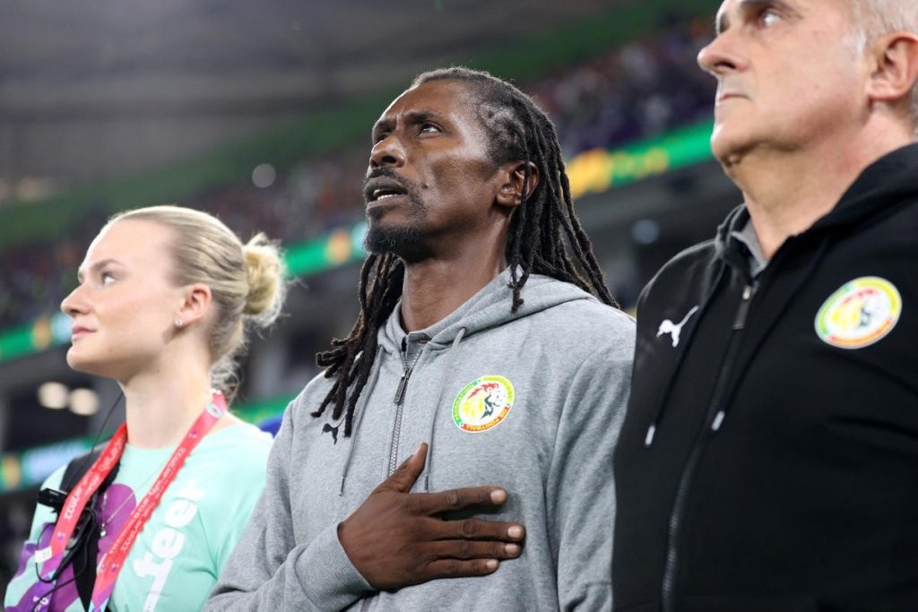 Senegal ge coach ulhenee Humaa, ekamaku kiriyaa kolhah hureveyvaru viyas eynaa mireyge England match ah nukunnaane!