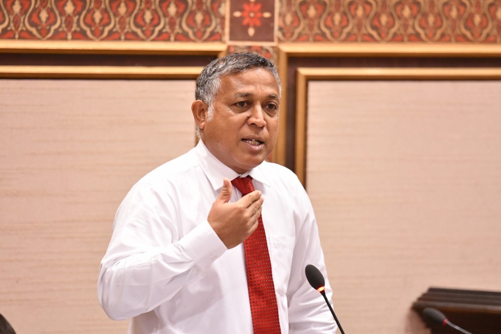 Addu avvure bodu aabaadhee eh hiyaa flat thakah jamaakurumuge visnun varah goas, flat thah thalhailanves visnin: Aslam
