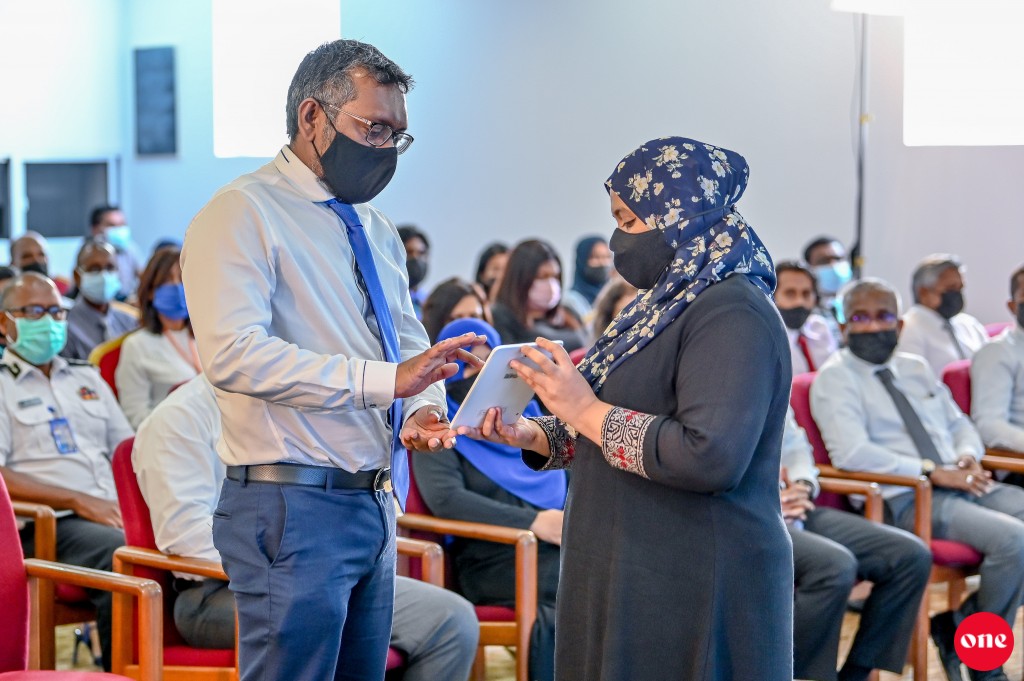 Thafaas hisaabuge gaumee nizaamuge dhuru raasthaa thasahvvaru ifthithaahu kohffi