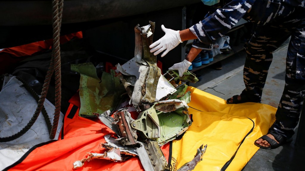 Vettunu Indonesia flight ge kalhufoshi kan'du adin nagaifi, maruvi meehun dhenegathumuge masahkaiy kuriah
