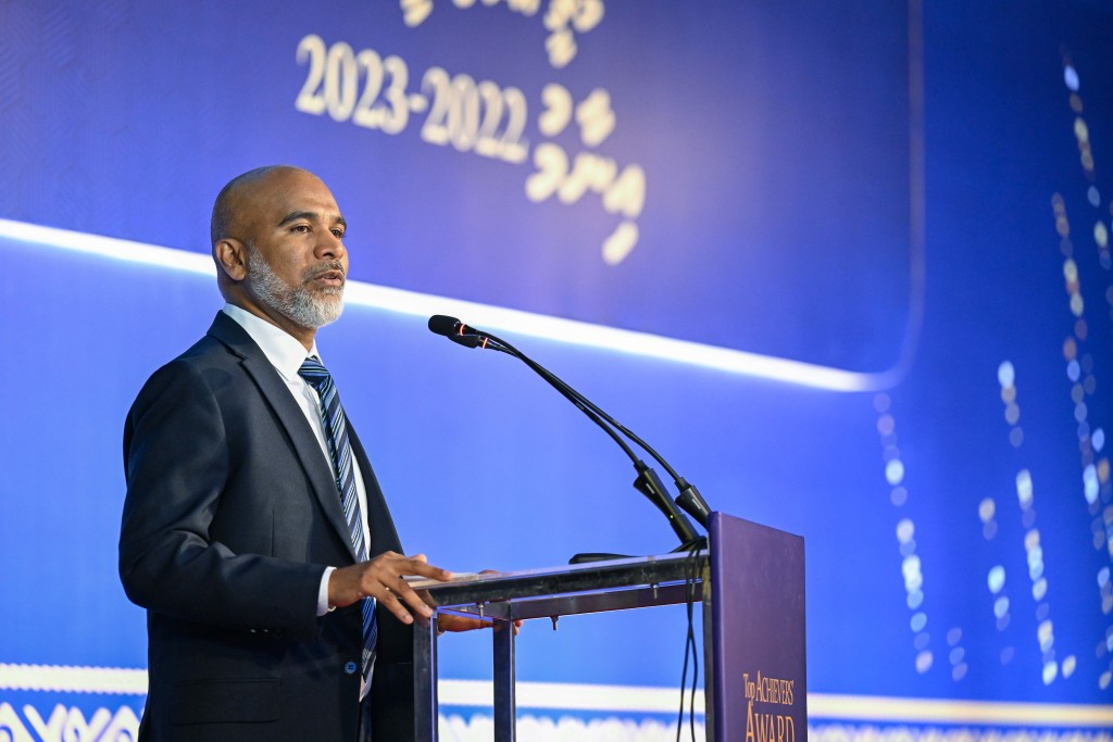 Ilmee gothun raajje tharahgeekurumakee sarukaaruge amaazu: Minister