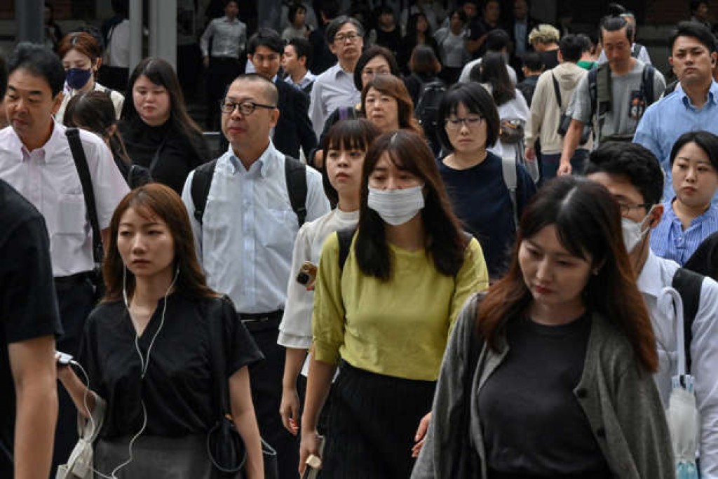 Japan sarukaaru muvahzzafunge masahkkathu dhuvas 4 ah, magusadhakee aabaadhee bodukuran vaguthu dhinun