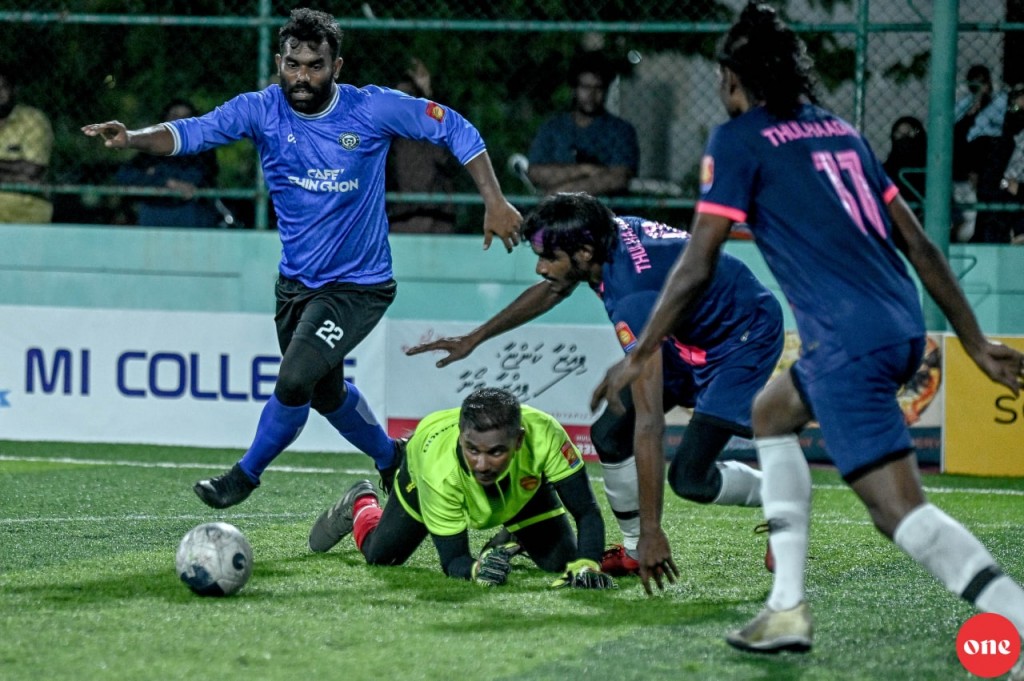 Gan aai Isdhoo ah 2 vana molhu, Maamigili atoll final ah