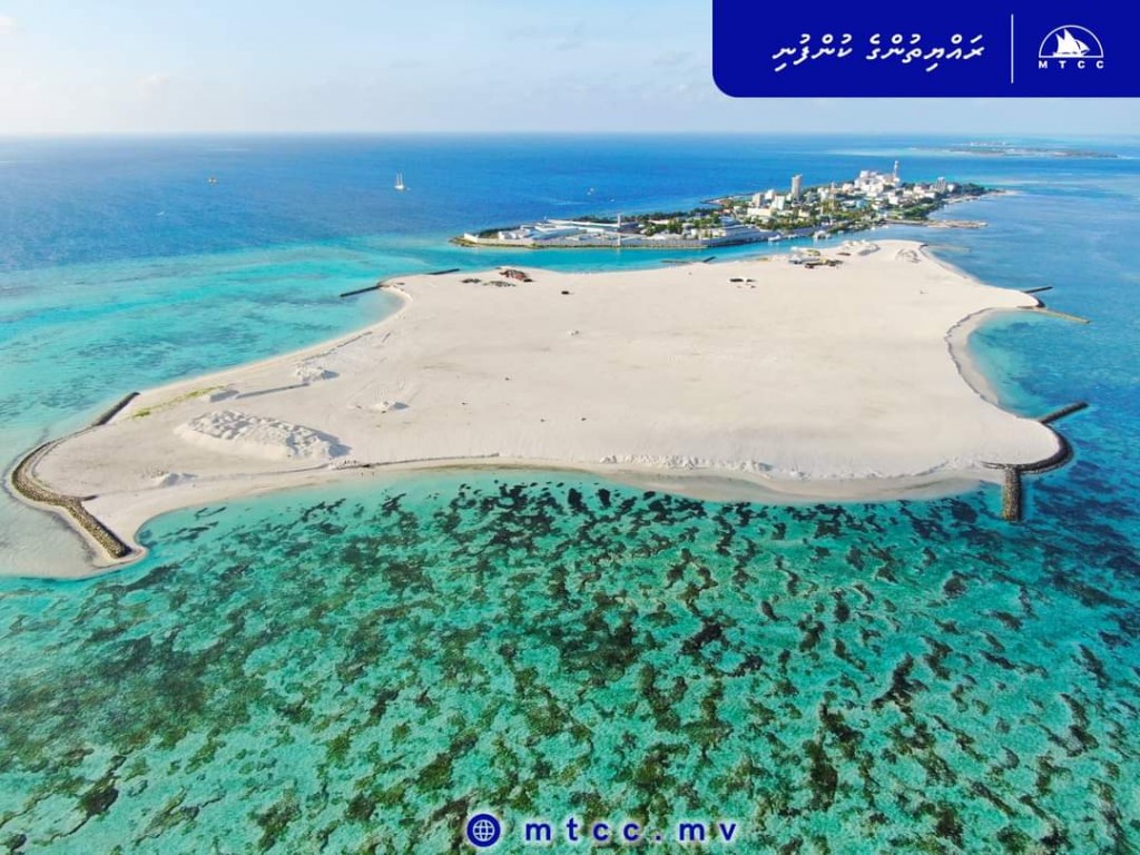 Maafushee gai maaraamaaree hingan ulhunu kamuge thuhumathah 2 meehaku hayyaru koffi