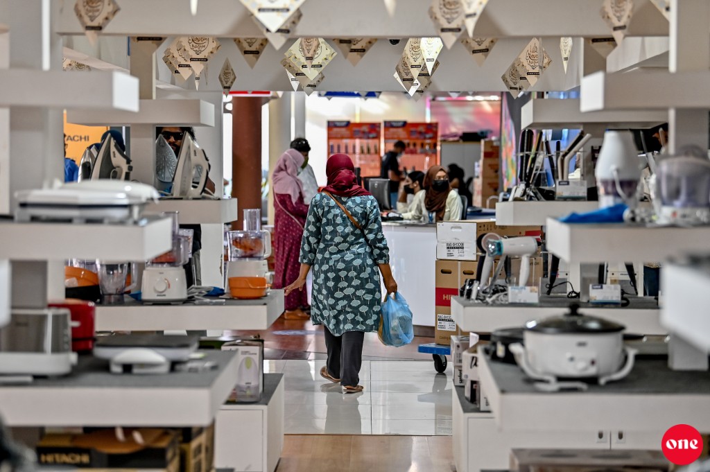 STO Home Improvement 3 dhuvahah bandhu, Angaara inn feshigen khidhumaiy dheynee Trade Center gai