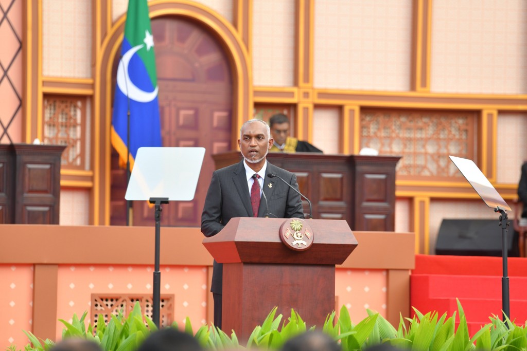 Binverikamaai gedhoruveri kamuge ranzamaaneh dhivehin dhekeynee mi za'aamathugai: Raees Muizzu