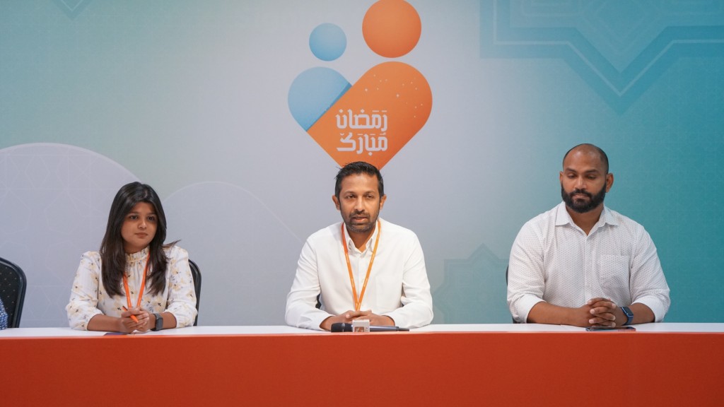 Roadha mahuge komme dhuvahakuves Dhiraagun hadhiyaaeh, mifaharuge bodu inaamakah umuraa dhathureh