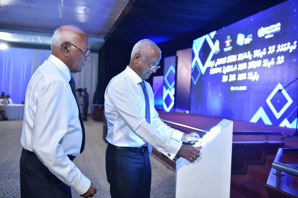 Sih'hathaa behey dhiraasaage natheejaa: gaingayah naaraa balithah Dhivehinah jehumuge furusathu varah bodu!