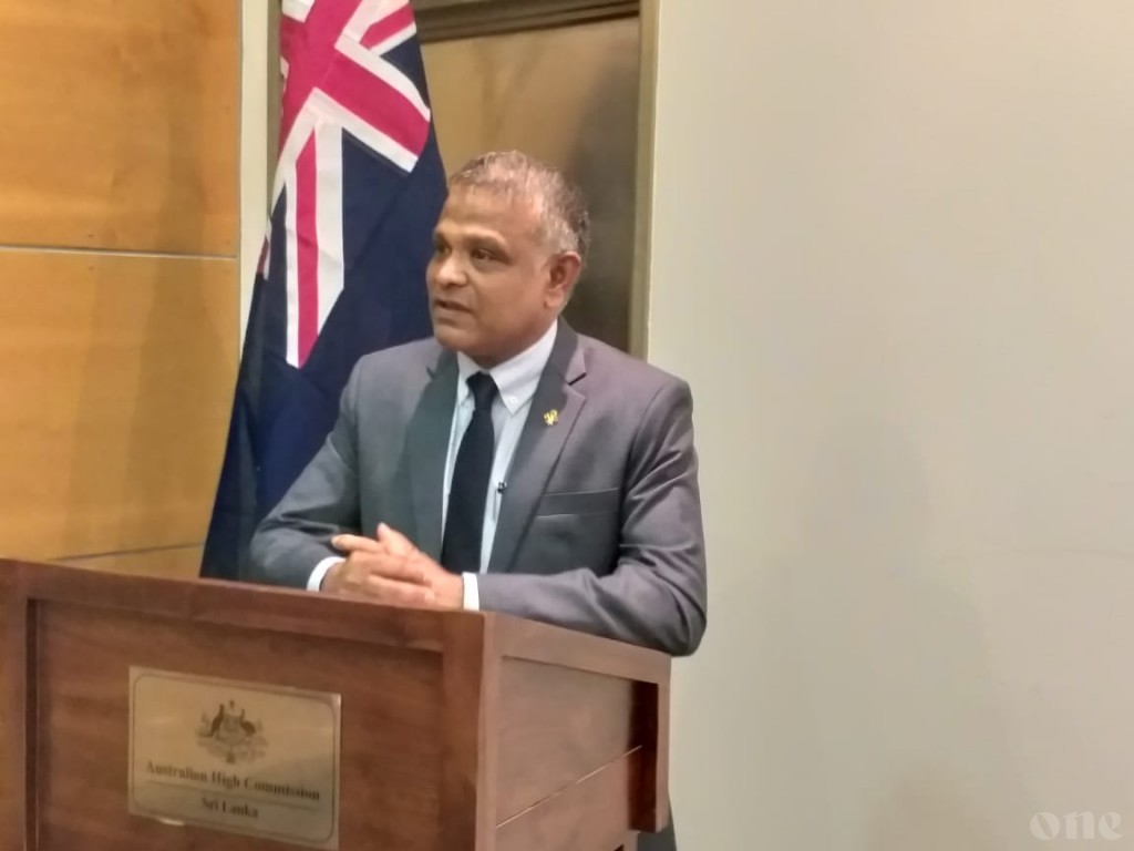 Discussion held to open Australian education centers in Maldives