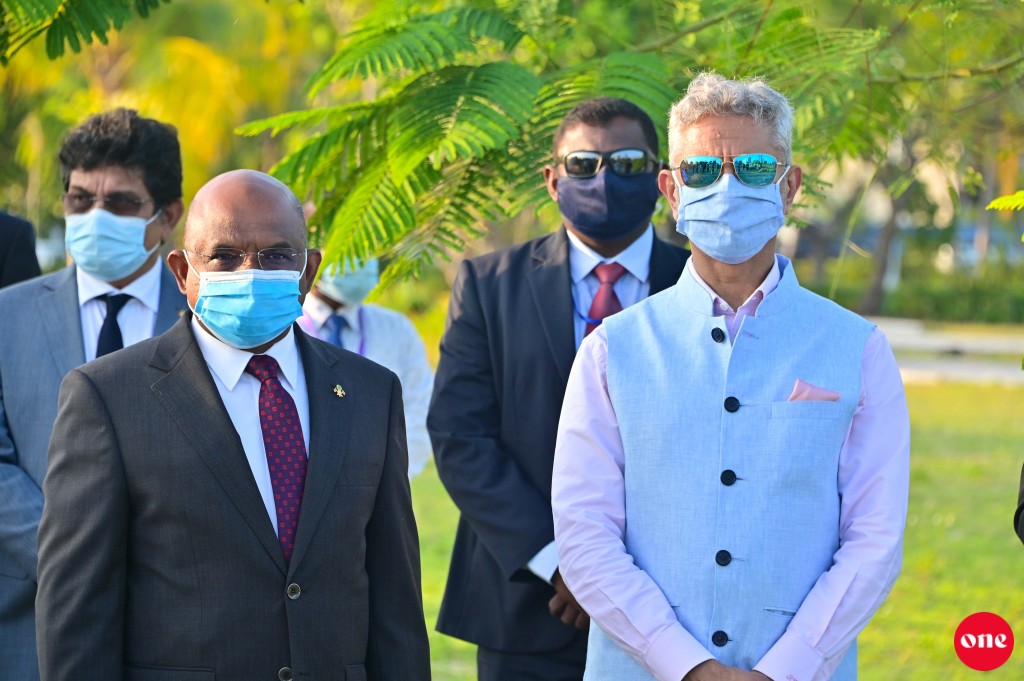 #OnePhoto : India ge External Affairs Minister Raajje ah kurevvi dhathurufulhu