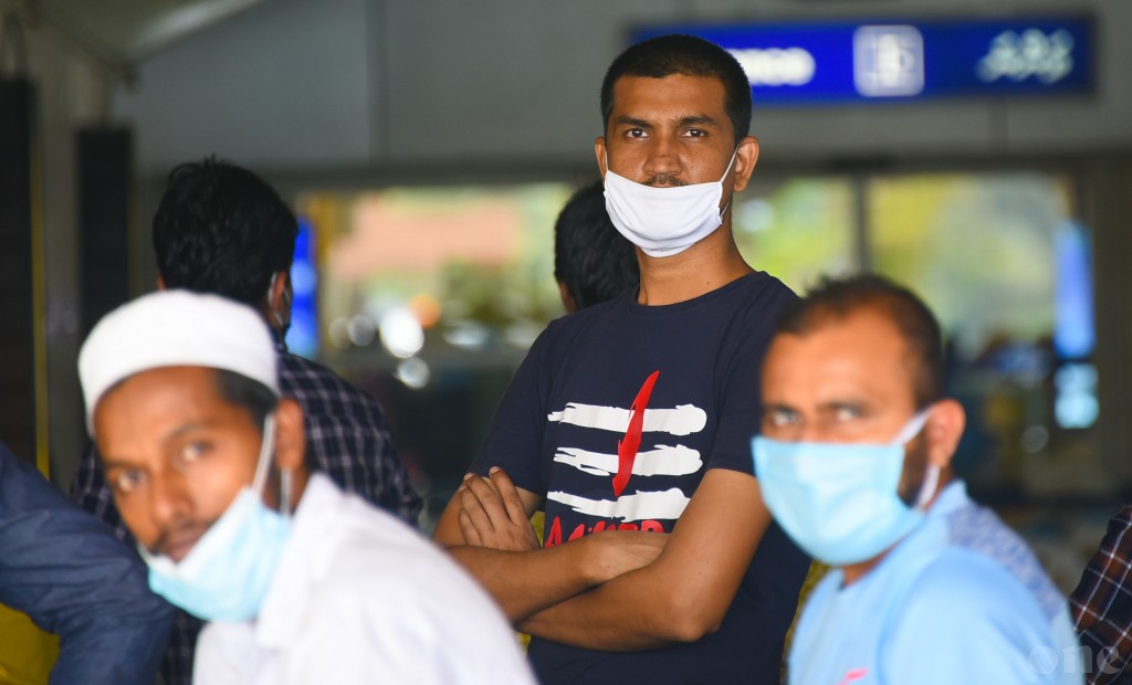 Another 350 Bangladeshis transferred back