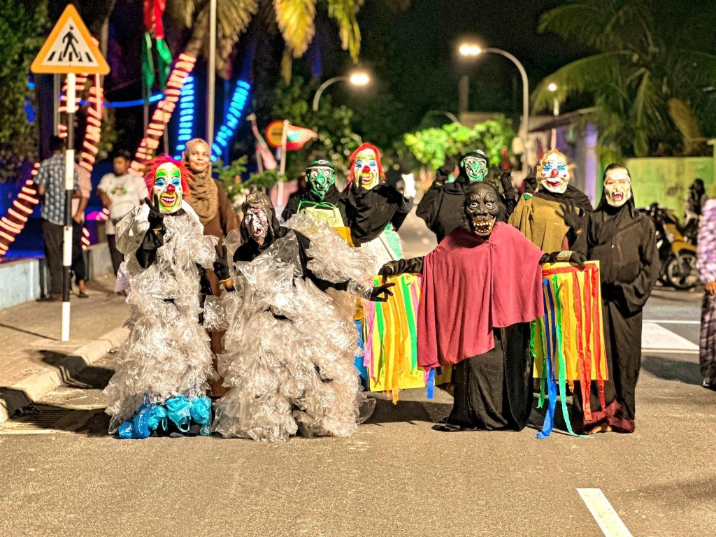 Gaumee fenvarugai Eid faahaga kuraa rahthakakee Ungoofaaru, Kudahuvadhoo adhi Villingili