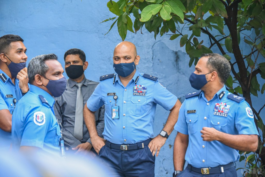 Fuluhunge iss baeh magaamu gelluvaileveygothah fuluhunge bill badhalu kuranee