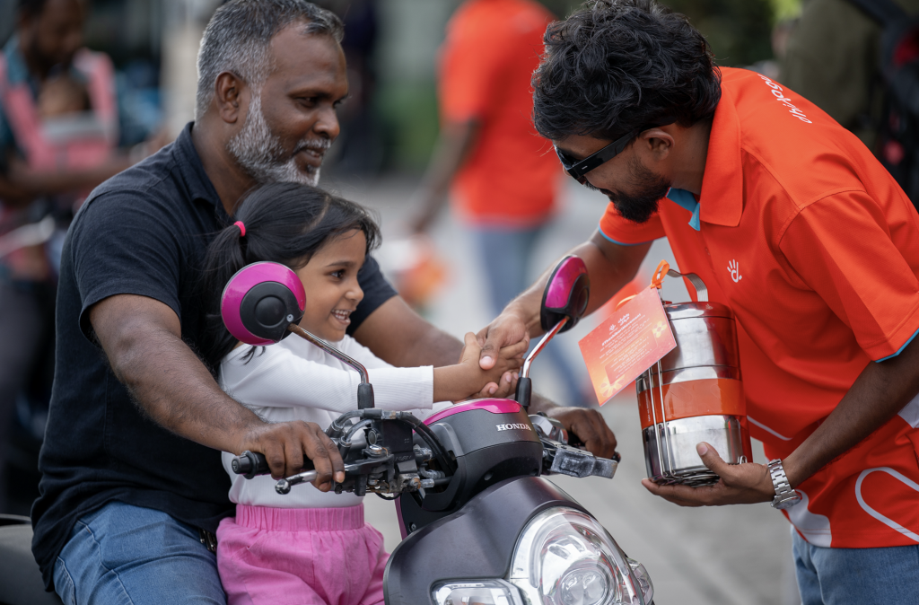 Dhiraagu thashibari movement mi roadha mahuves kuriah