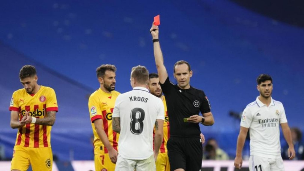 Kroos ge career ge furathama raiyy card, Girona athun Real ah point eh