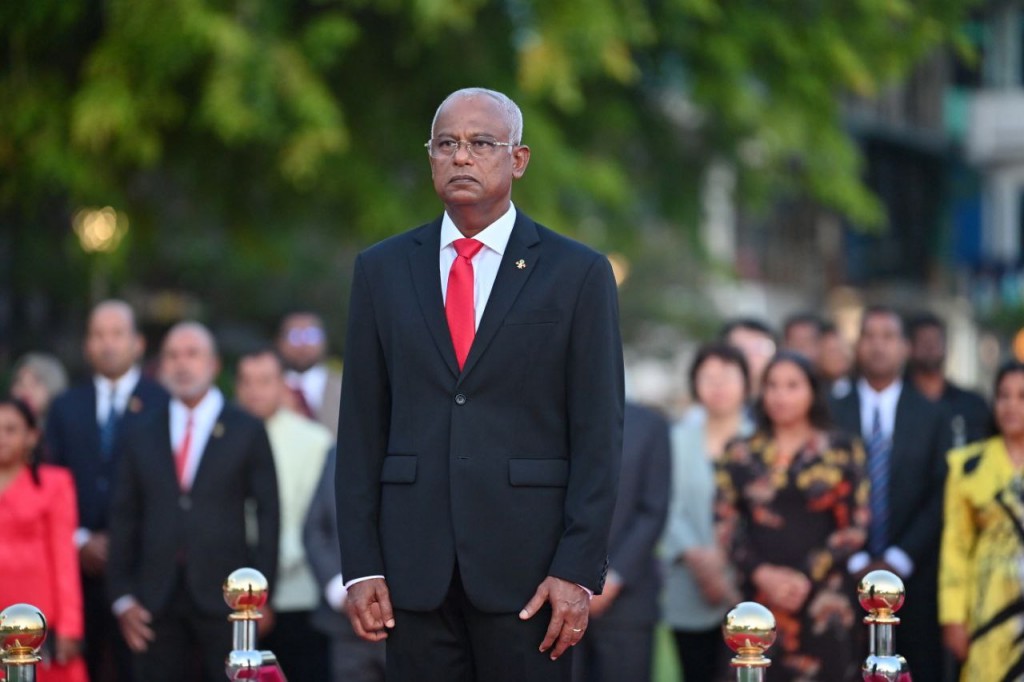 Gaumee dhuvahu dhidha negumuge rasmiyyaathugai Raees baiverivevadaigenfi