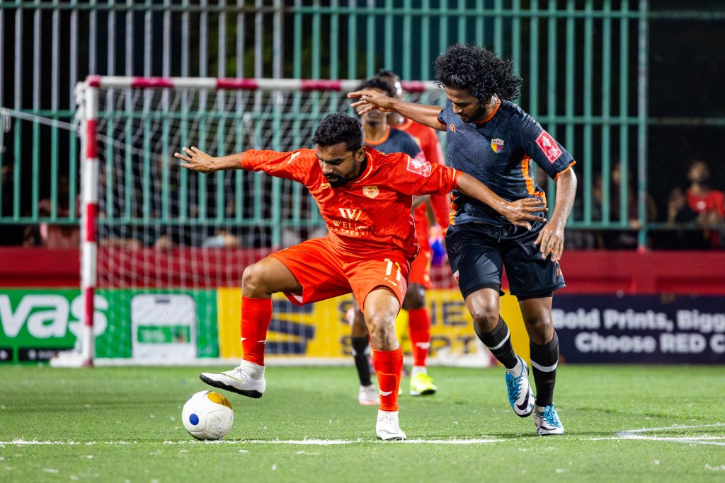 Dhaandhoo aai Dhevvadhoo 1 vanaigai atholhu semi ah, Nilandhoo aai Villingili ves semi ah