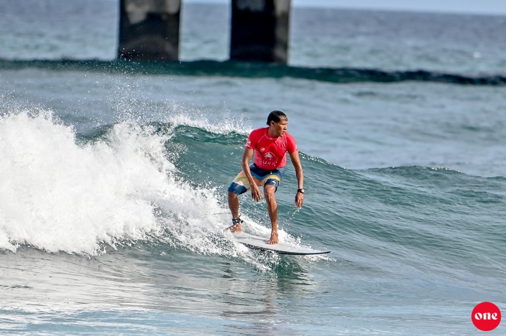 One Photo: Rannamaari Surfing challenge