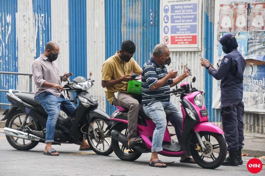 Phone athah laigen dhuhvun manaa, nurakkaatheri koh dhuvvaanama bodu joorimanaa eh