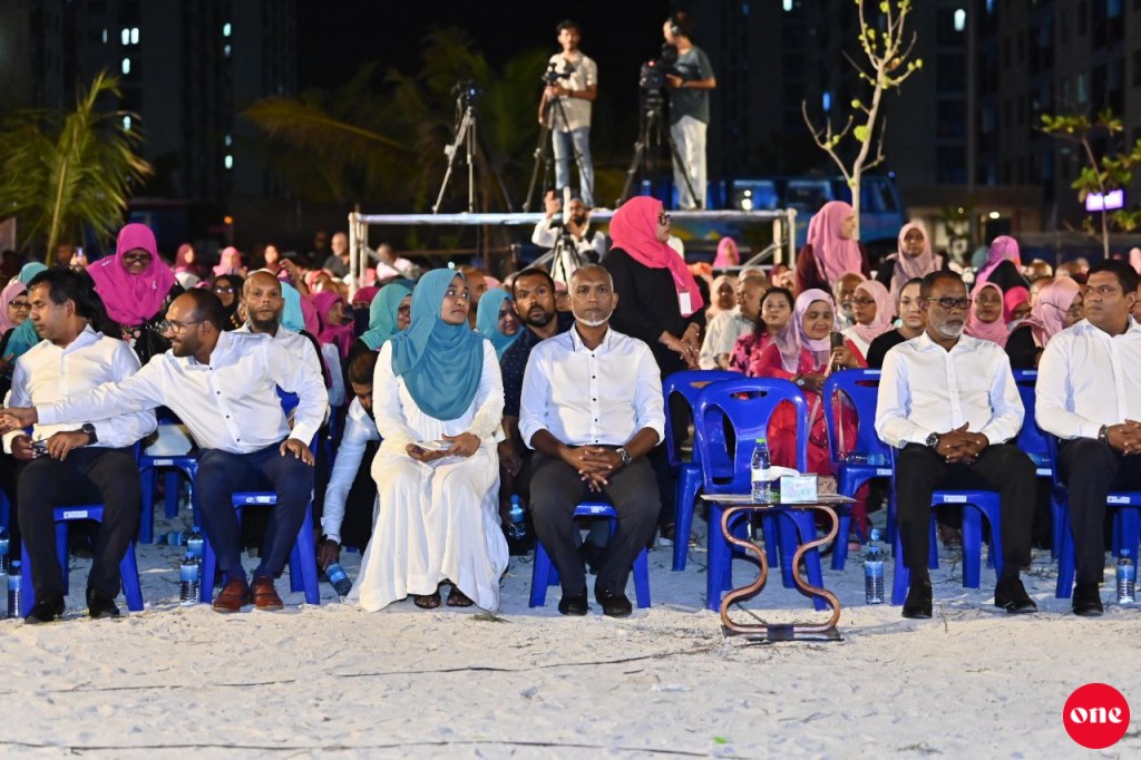 Haiy folhuvai: Konme dhaurehggaives verikan kuranvee madhuvegen dhe raeesun!