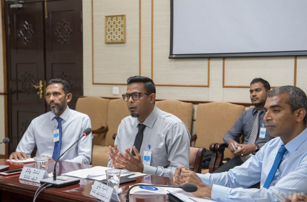 Ziyath: Government loans require 19 billion to be paid within three years