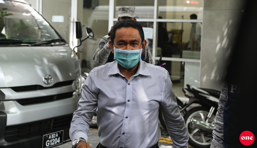 Aarah vikkaigen libunu 1 million dollar Yameen ge account ah jamaa kuri massala PG  ah