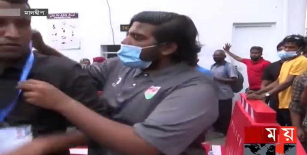 Bangladesh noosveriyaa '' gayah aiyyli'' official ah FAM in fiyavalhu alhanee
