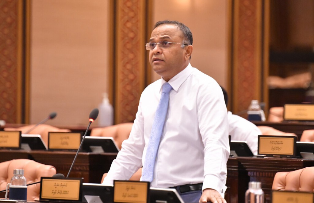 MDP akee dhemeehegge jeebugai oiy credit cardeh noon: Andhun Hussain