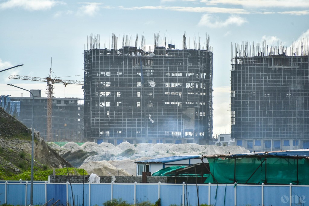 Huddha nunagai bimun fen nagai hindhaa nama dhuvaalakah 40,000 Rufiyaa inn joorimaanaa kuraane