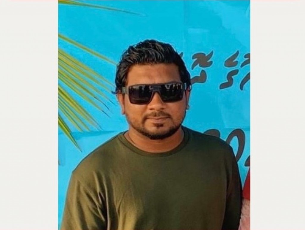 Villin'gilin gelligen hoadhamundhiya meehaa fenijje, eynaa ge haalu rangalhu