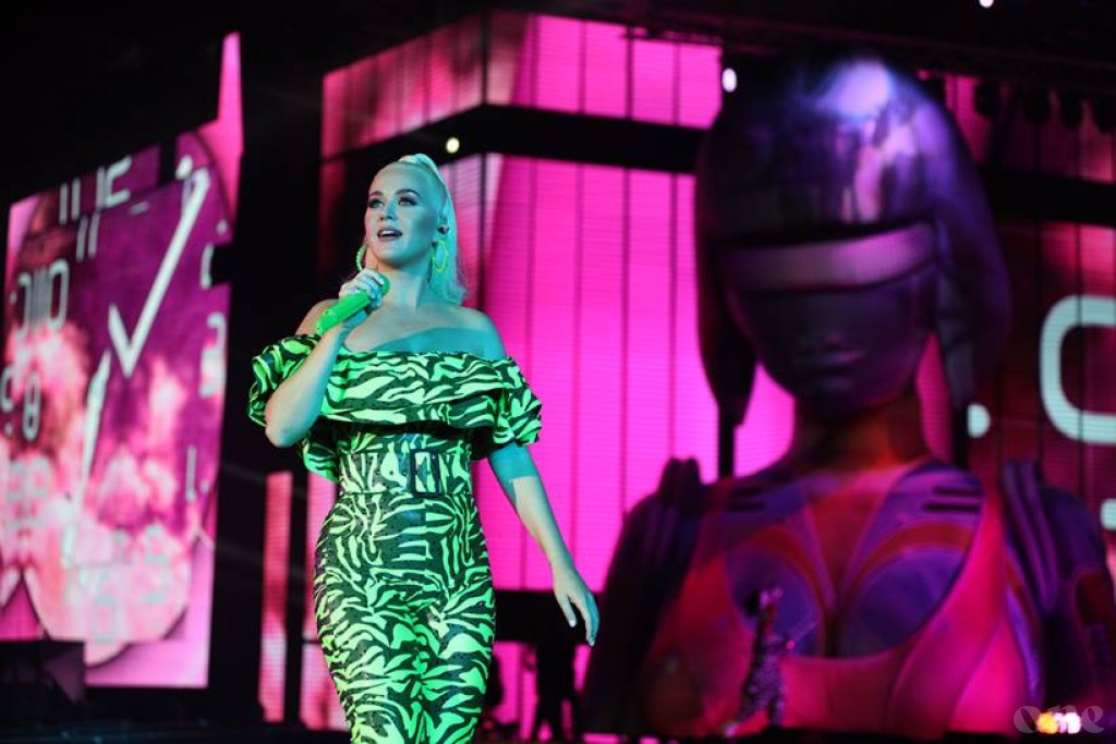 Katy Perry performs first-ever gig in Mumbai