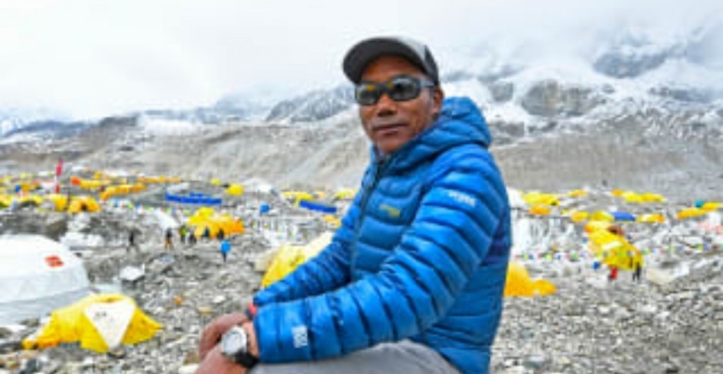 Everest Farubadha ah 26 faharu arai Nepal meehaku eynaage record aakohffi