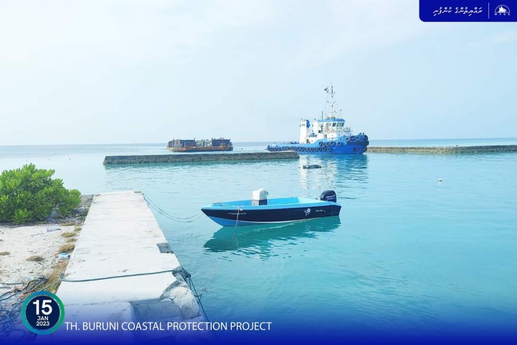 Burunee gondudhoh himaayai kurumah beynunvaa bodu hilaige 3 vana shipment site ah