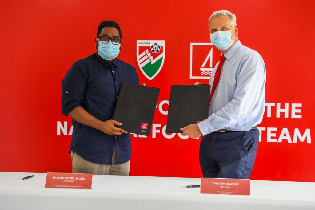 Gaumee football team thakuge partnership BML in aa kohfi
