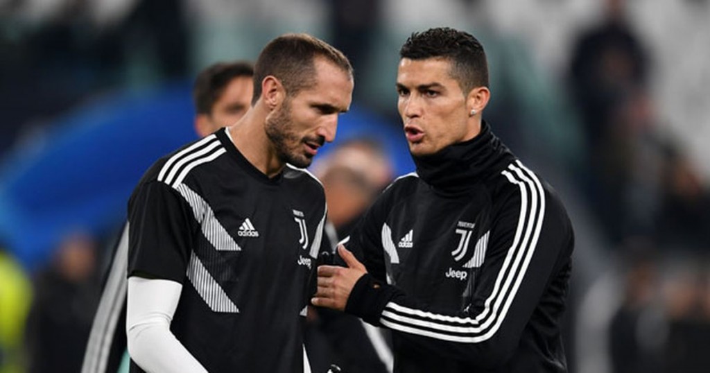 Ronaldo kureebaigai Juventus dhookollinama faseyhavees: Chiellini