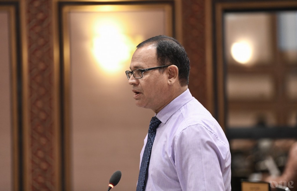 Internet ge agu heyo kurumattakai sarukaarun subsidy dhinumah Member Shareef govaalavvaifi