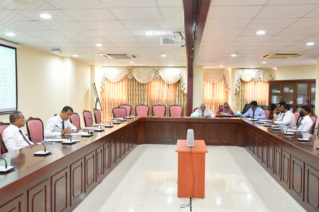 Washington gai ambassador eh bahattaathee, Foreign Ministry aai Finance ministry ge iss beyfulhun Committee ah!