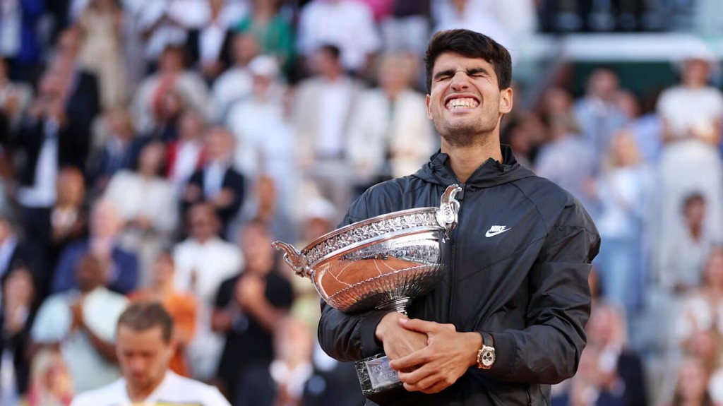 Alcaraz furathama faharah French Open kaamiyaabu koffi