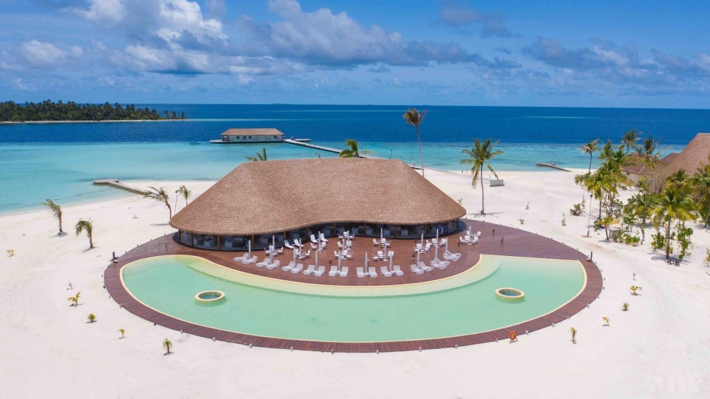 Residence Maldives Dhigurah and Filitheyo resort under quarantine