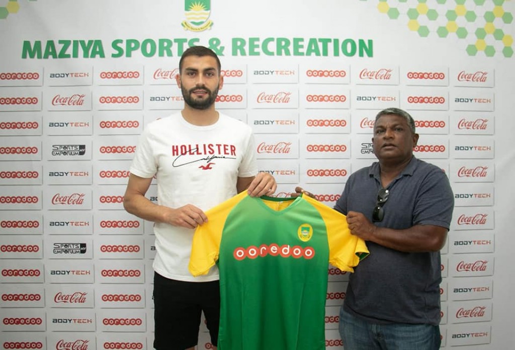 Real Betis ge team thakah kulhefaivaa Pozo Maziya ah