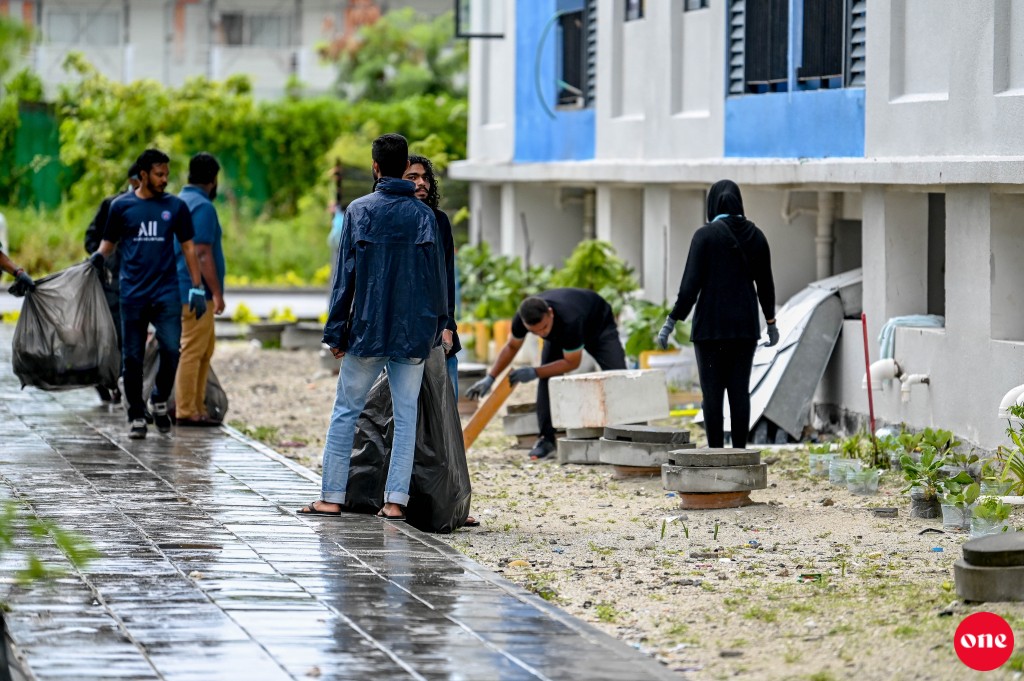 Dengue jehey meehunge adhadhu ithuruvaathee samaaluvumah ilthimaaskohfi