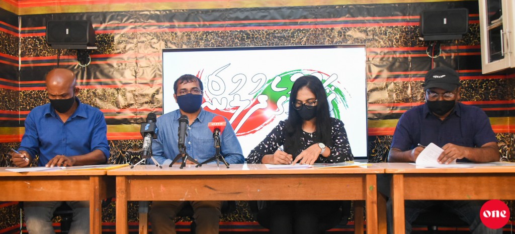 #OnePhoto: ''Gaumuge Dhulun'' lava mubaaraathuge judge inge ehbbasvumugai soi kurun