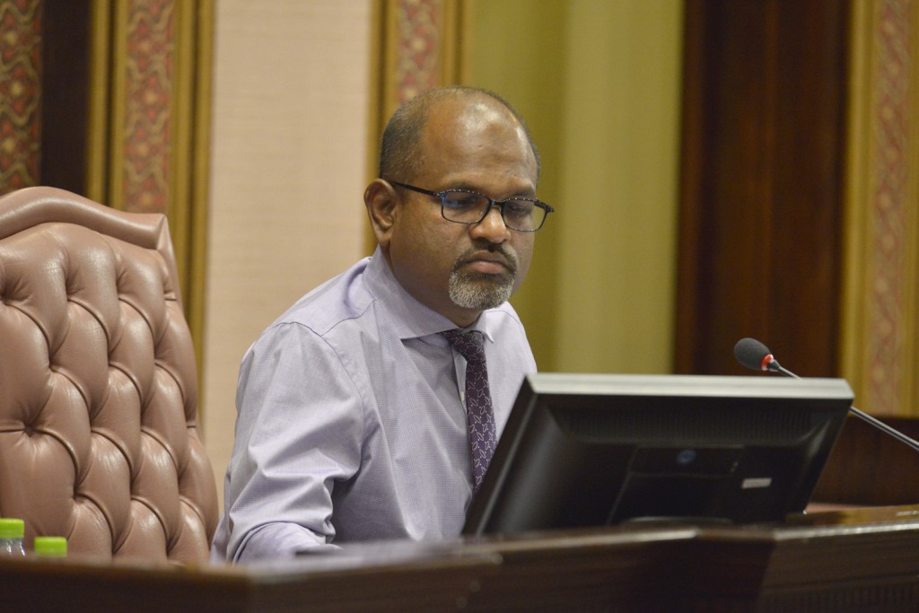 Alhugandu huri thanehgai Adeeb Yameen ah 15 million rufiyaa dhin: Nazim
