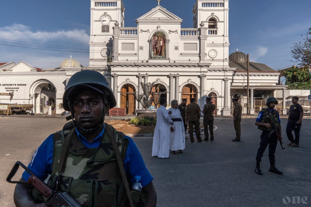 Sri Lanka bans three extremist groups
