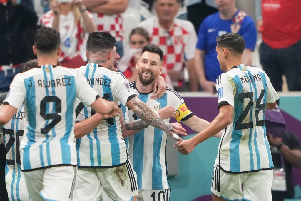 Photo: Croatia katuvaalai Argentina final ah