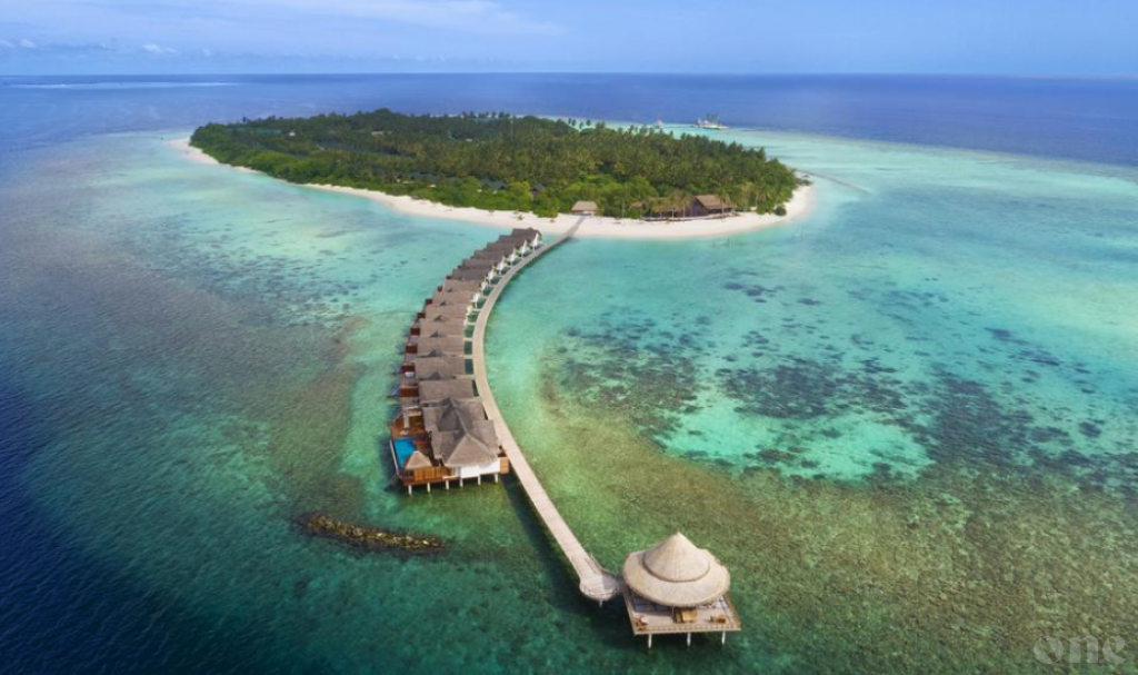 Two suspected of COVID-19 quarantined in Furaveri Resort
